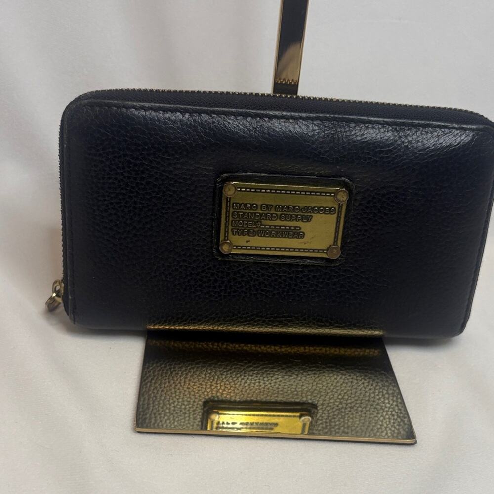Marc by Marc Jacobs Black Leather Zip Wallet with Gold Plaque